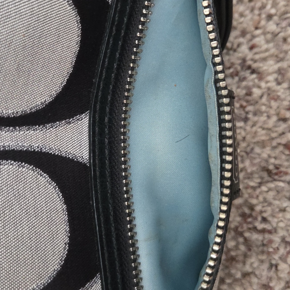 Coach Black and Gray Signature Shoulder Bag (Priced To Sell) - Picture 6 of 8